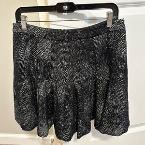 Banana Republic Black patterned skirt
